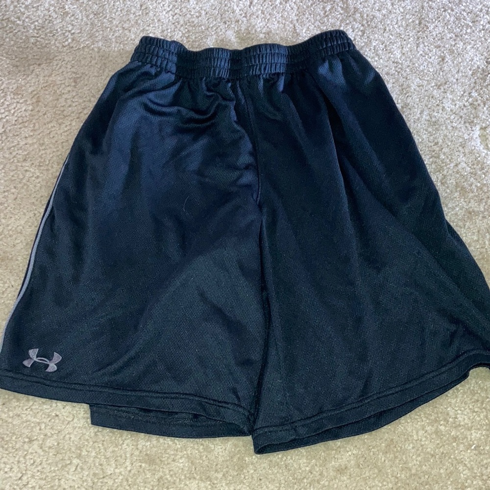 Basketball shorts